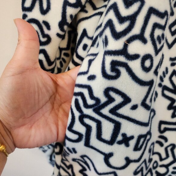 Keith Haring x H&M Fleece Jacket White &Navy Doodle Unisex Adult M Urban Artsy - Picture 7 of 16